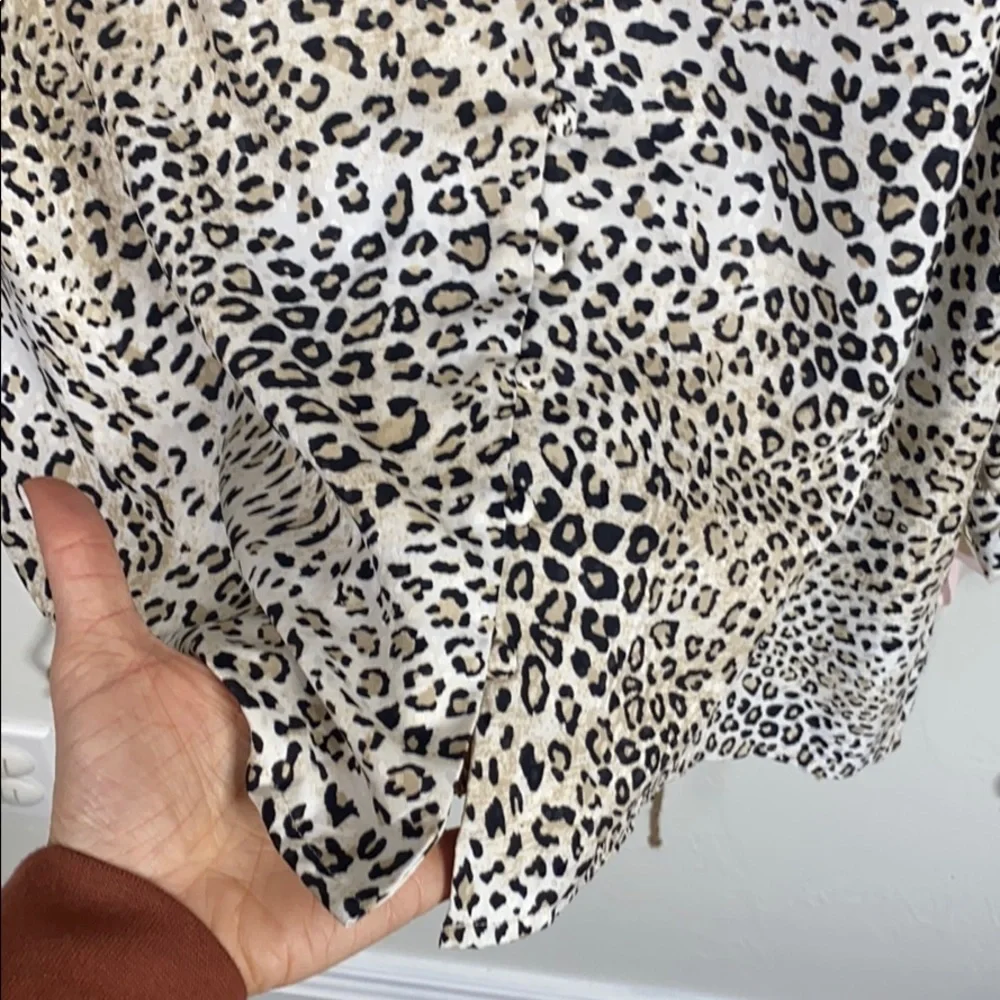 Leopard Blouse - Picture 4 of 5
